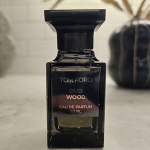 Tom Ford - Oud Wood Eau de Parfum - Men's Cologne